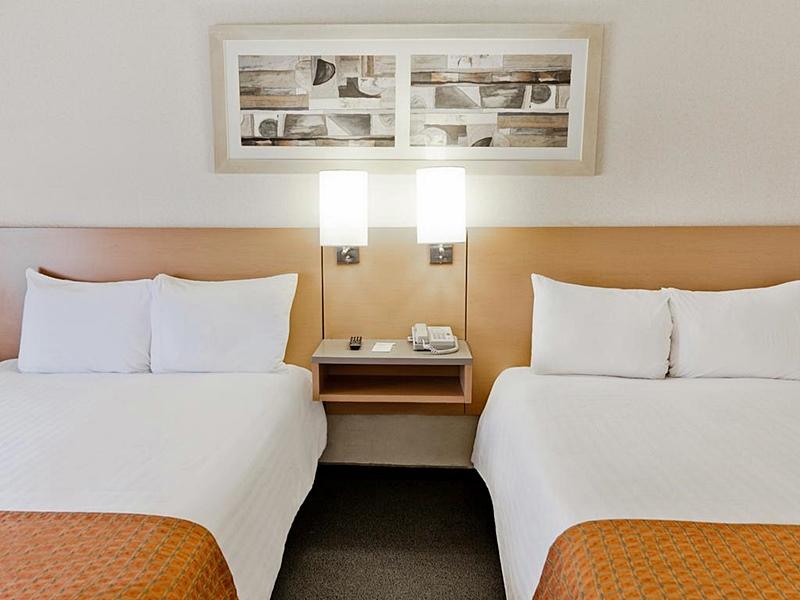 City Express By Marriott Celaya Parque Eksteriør billede