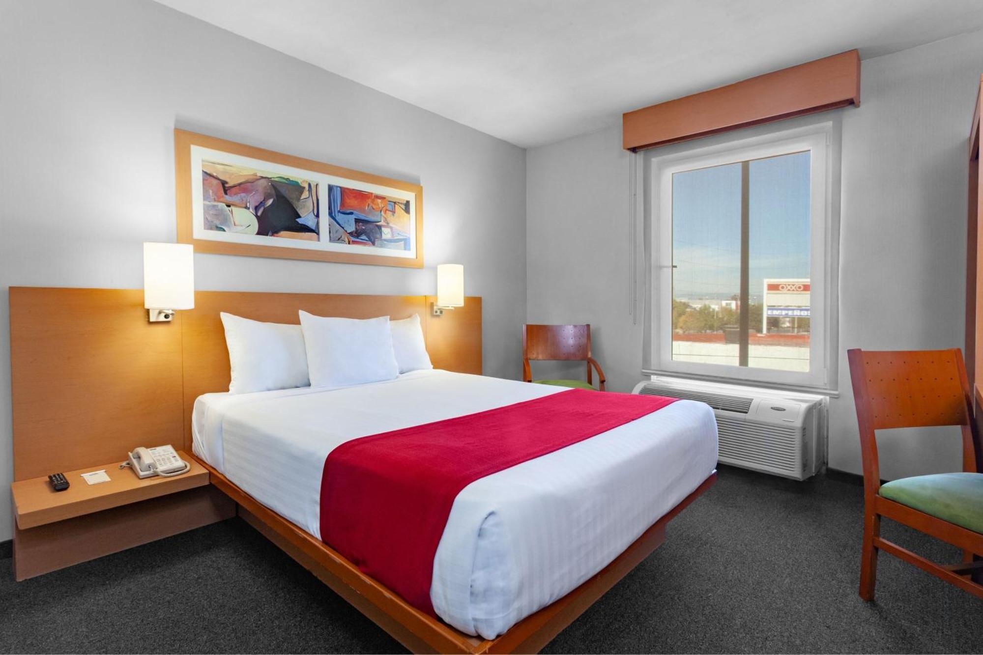 City Express By Marriott Celaya Parque Eksteriør billede