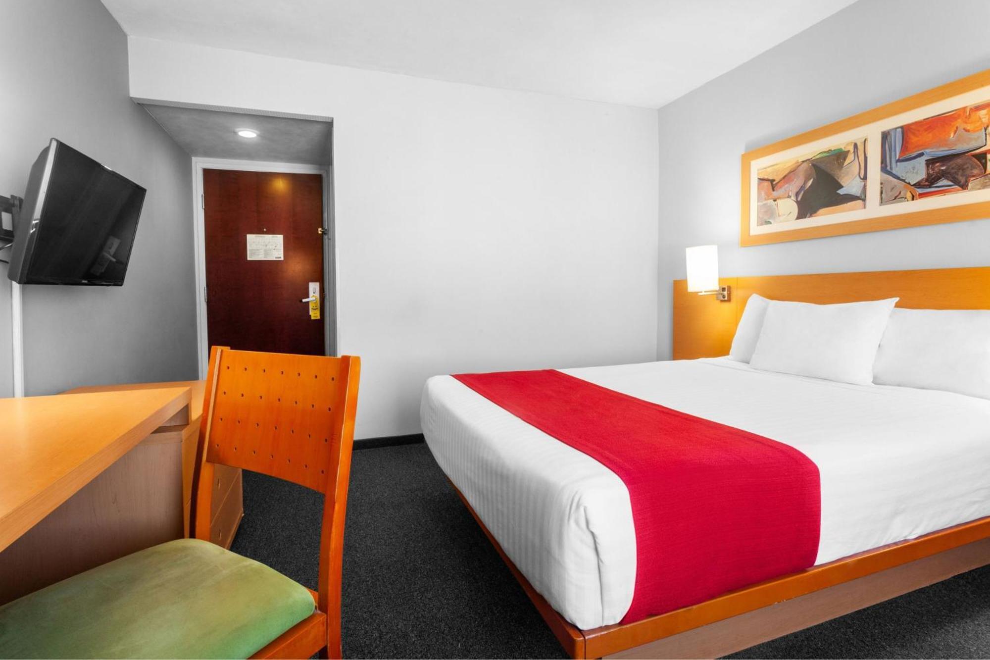 City Express By Marriott Celaya Parque Eksteriør billede