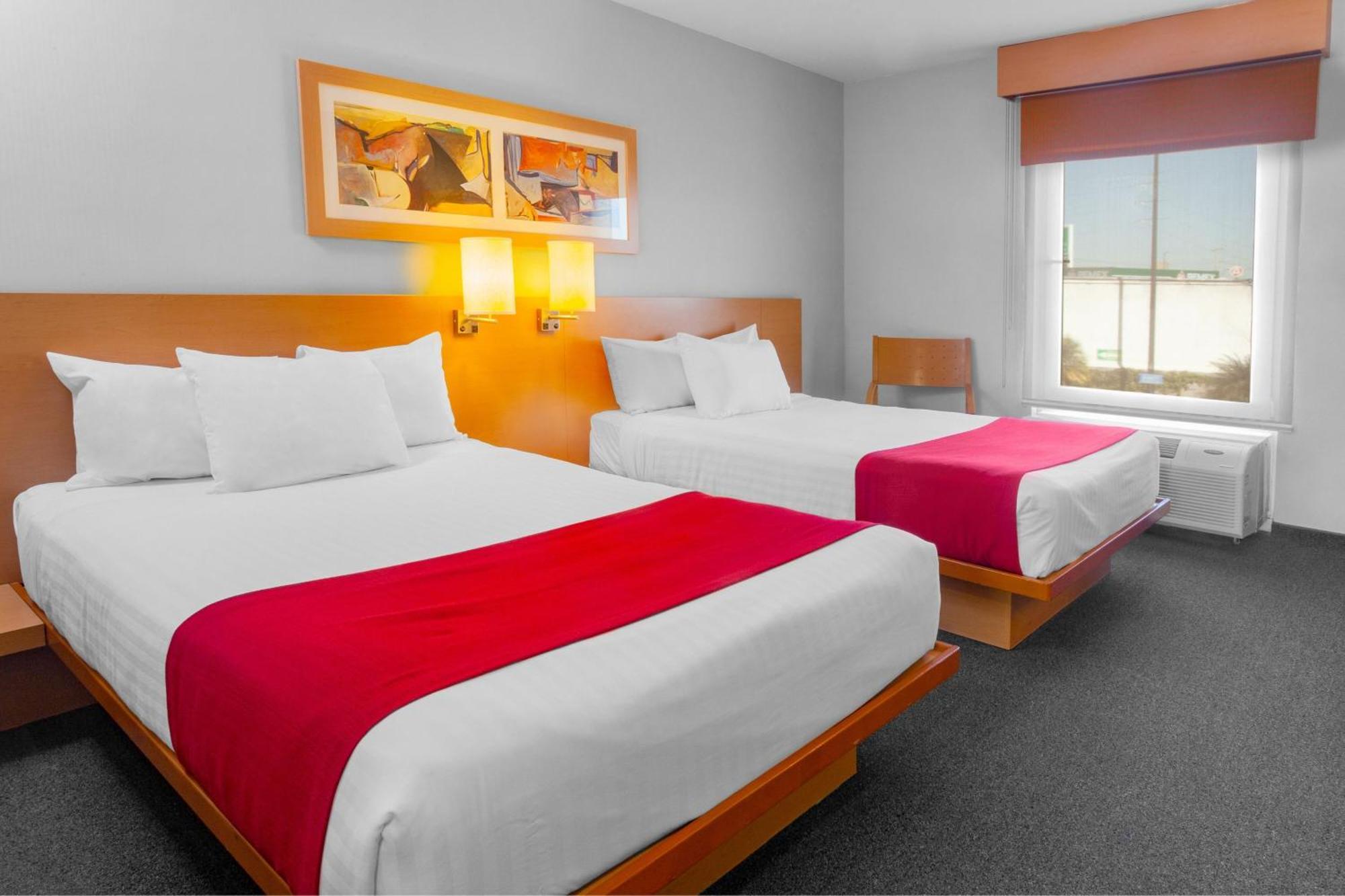 City Express By Marriott Celaya Parque Eksteriør billede