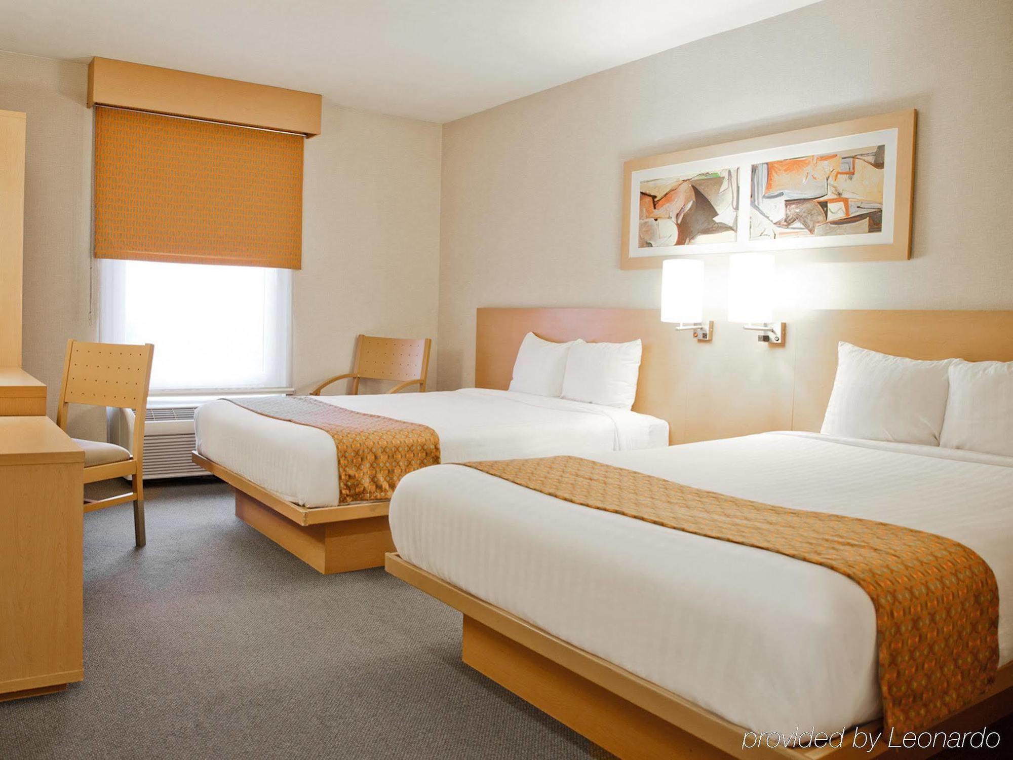 City Express By Marriott Celaya Parque Eksteriør billede